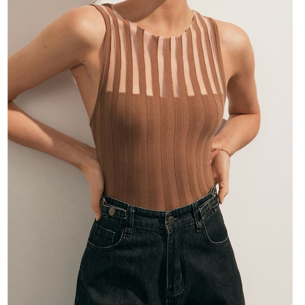 Sheer Ribbed Tank Top - Picture 2 of 8